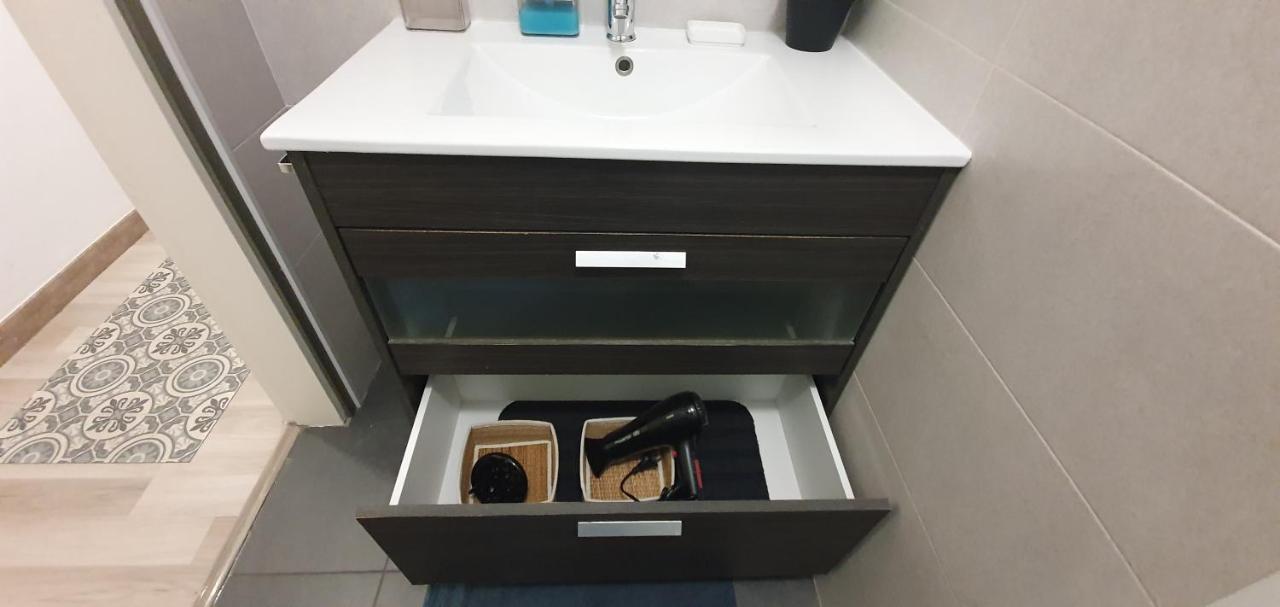 Apartaments B O D Collblanc L'Hospitalet de Llobregat Exteriér fotografie